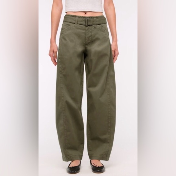 Abercrombie & Fitch Pants - Abercrombie & Fitch Belted Barrel Pants Womens 25 Olive Green Loose Relaxed